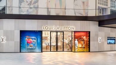 louis vuitton quebec|louis vuitton montreal royalmount.